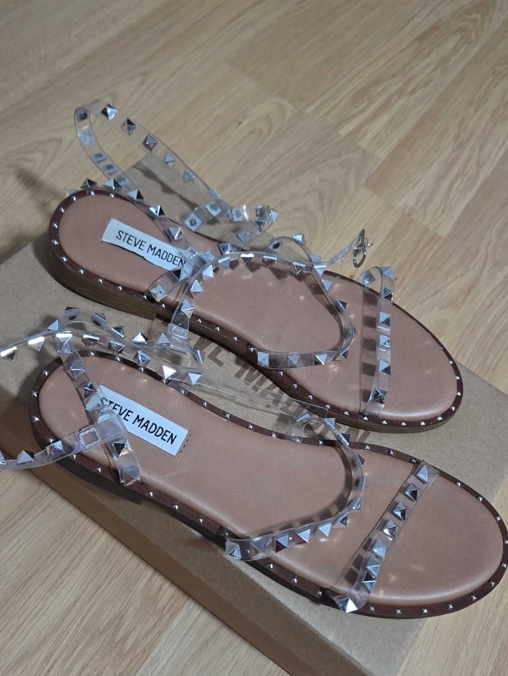 Steve Madden Traveler Clear Pyramid Stud Sandals with Tan Footbed